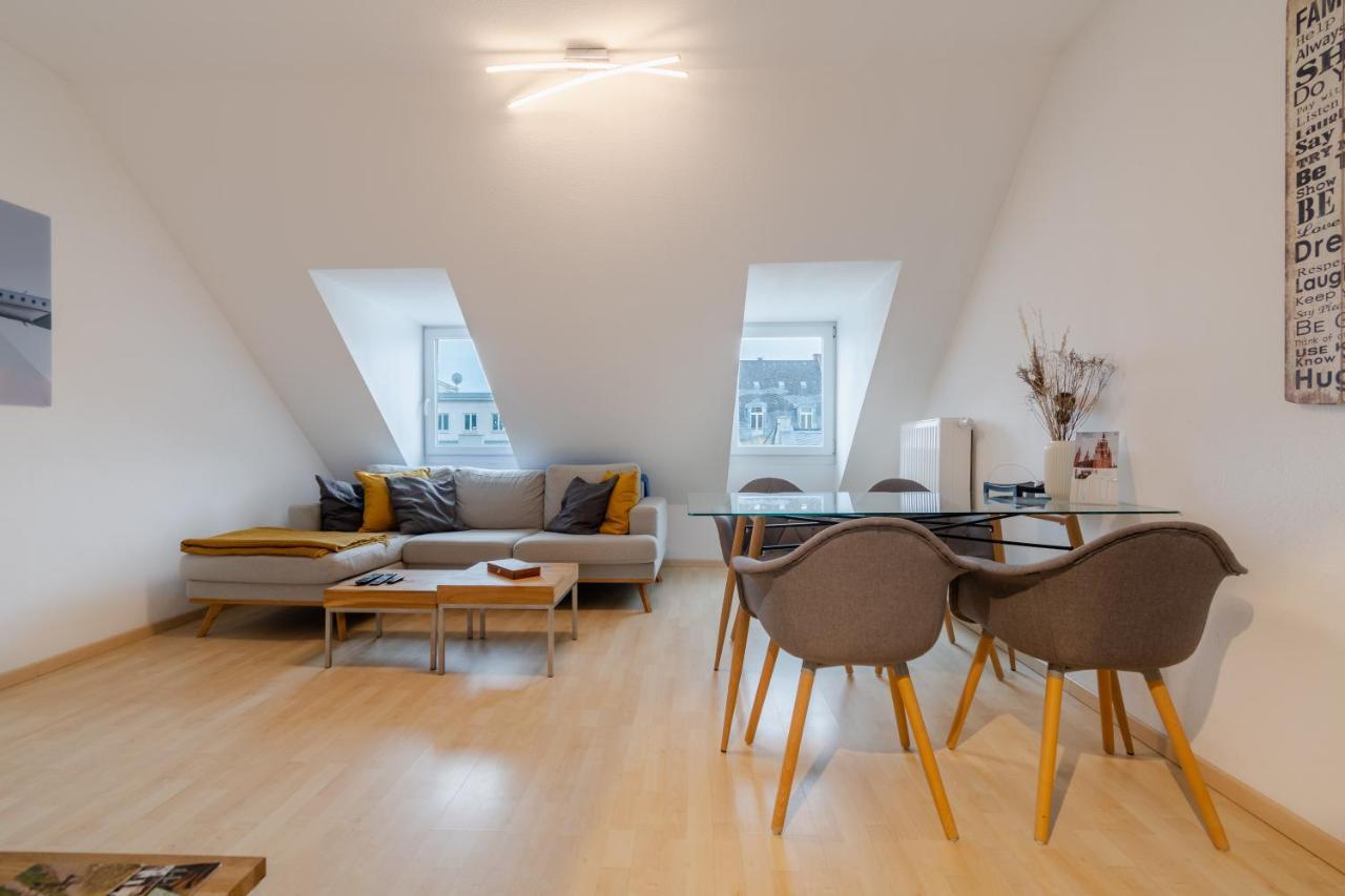 Home By Doni I Serviced Apartments I Ruhig I Zentral Nahe Rmcc, Staatsheater & Landtag Wiesbaden Luaran gambar