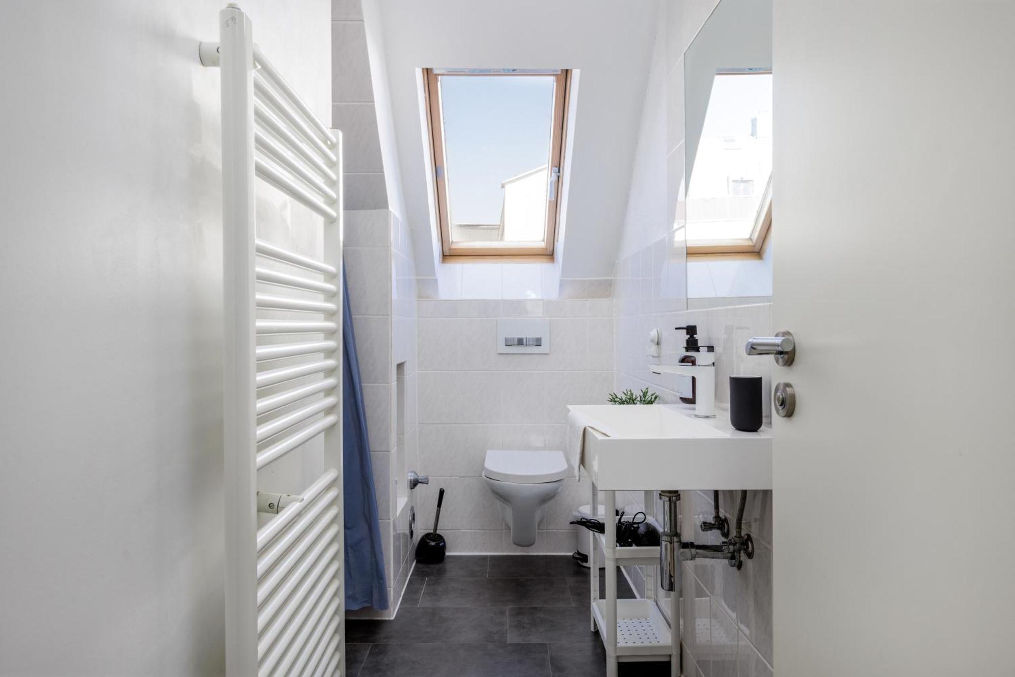 Home By Doni I Serviced Apartments I Ruhig I Zentral Nahe Rmcc, Staatsheater & Landtag Wiesbaden Luaran gambar